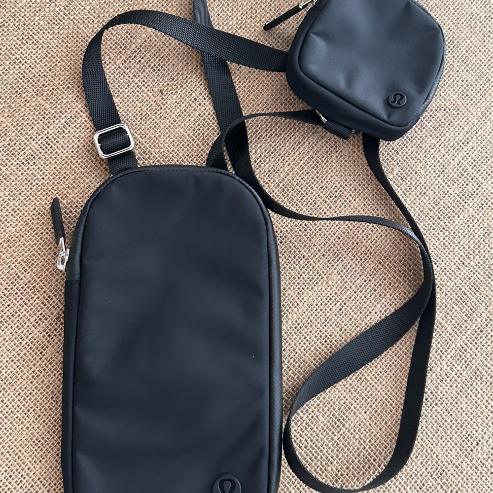 Lululemon Black Modular Phone Bag